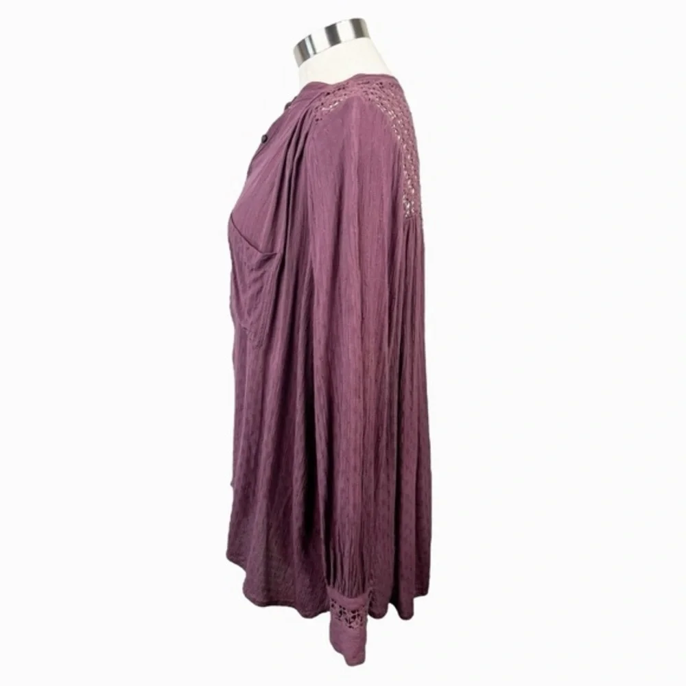 Free People Purple Crochet‎ Back Shirt Size Small